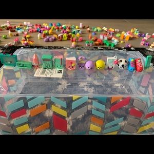Shopkins- school supplies lot of fourteen